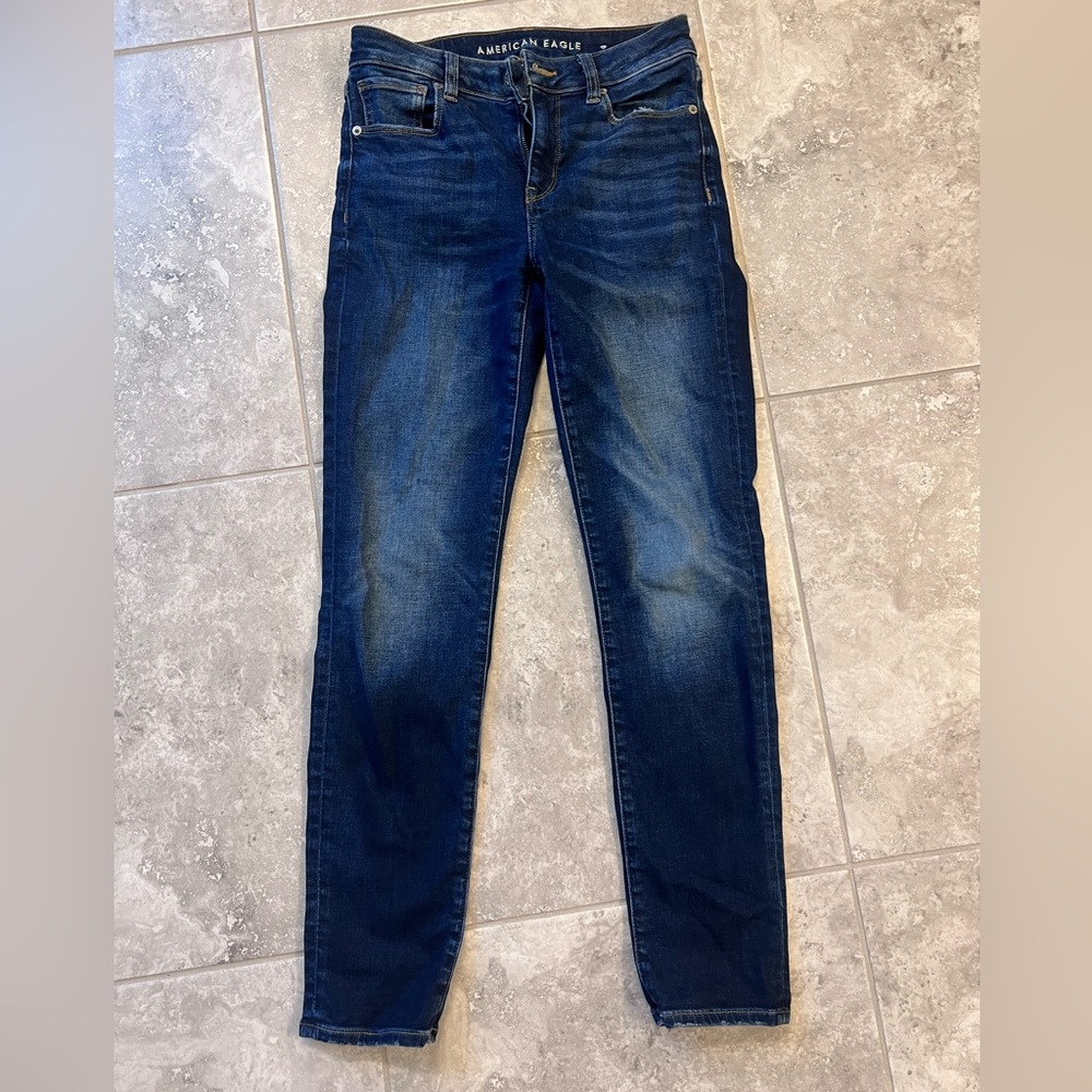 NEW! American Eagle High Rise Skinny Jeans